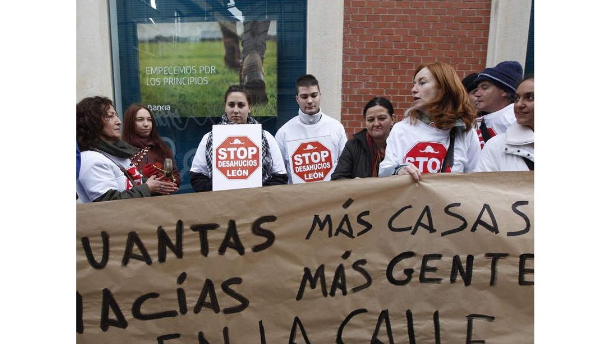 Imagen de archivo de una de las primeras protestas en León.