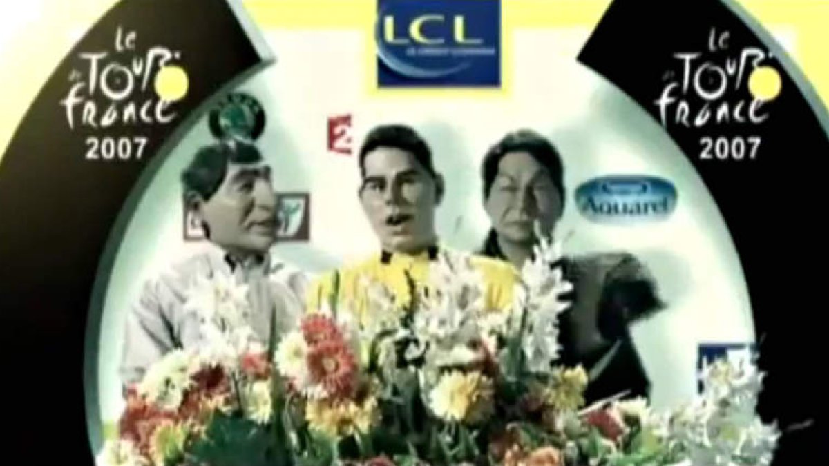 El guiñol de Alberto Contador en Canal Plus Francia.