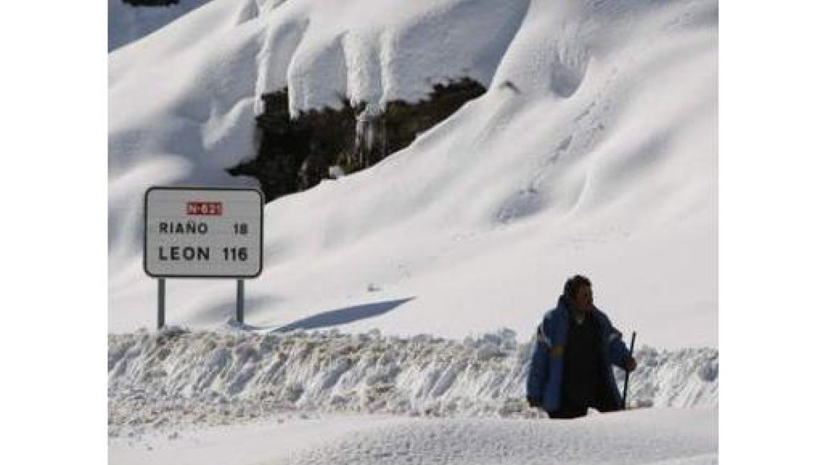 San Glorio, cubierto de nieve, como casi todo el año.