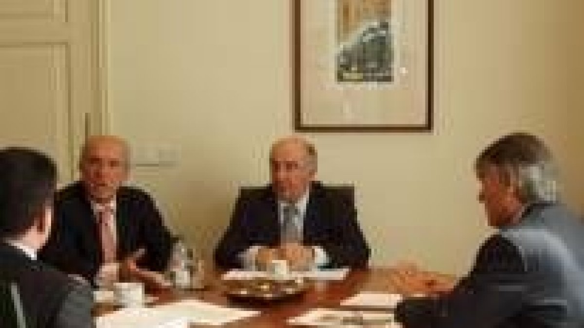 Fernández Lobato y Lamelas, con Francisco Álvarez