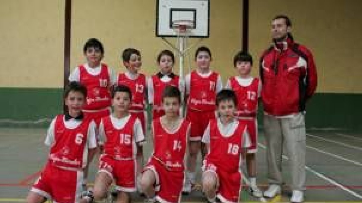 Formación del Colegio Leonés que milita en la categoría infantil masculino
