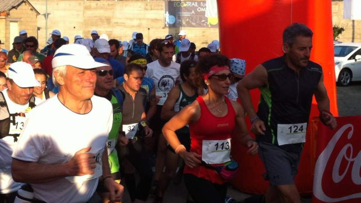 Algo más de un centenar de corredores se dieron cita ayer en esta singular prueba que auna deporte y naturaleza.