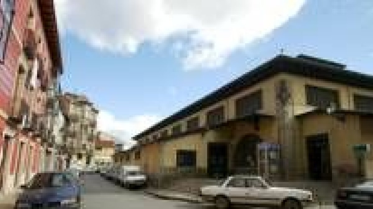 La plaza del Conde Luna será uno de los primeros entornos en los que actuará el ARI