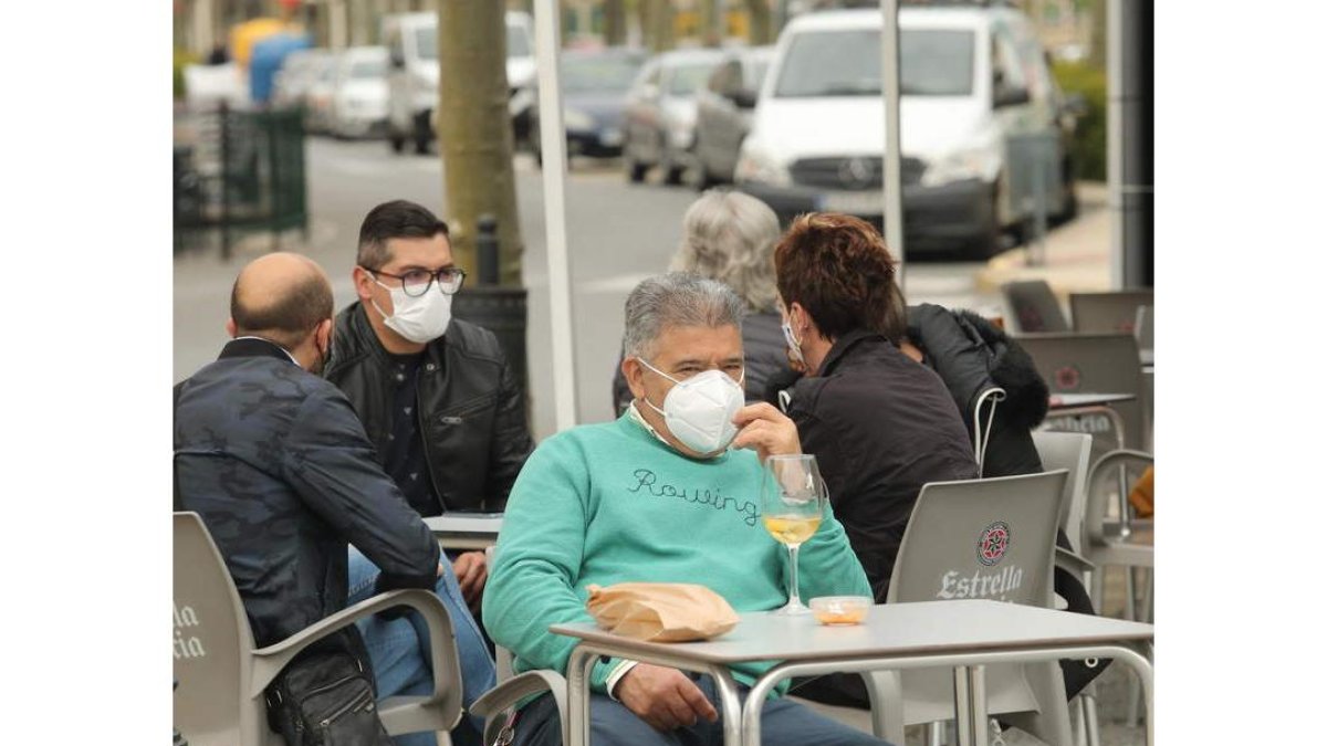 El ambiente no era ayer muy animado. L. DE LA MATA