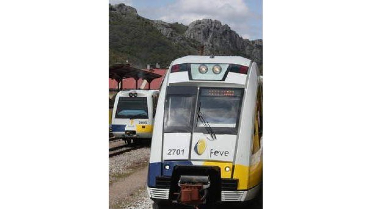 Nuevos trenes 2700, el día de su presentación en Cistierna.