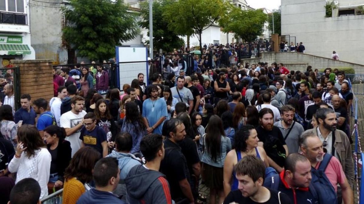 Imagen de Malpartida de Cáceres, durante las pruebas de 'casting' para figurantes en el rodaje de la serie 'Juego de tronos'.