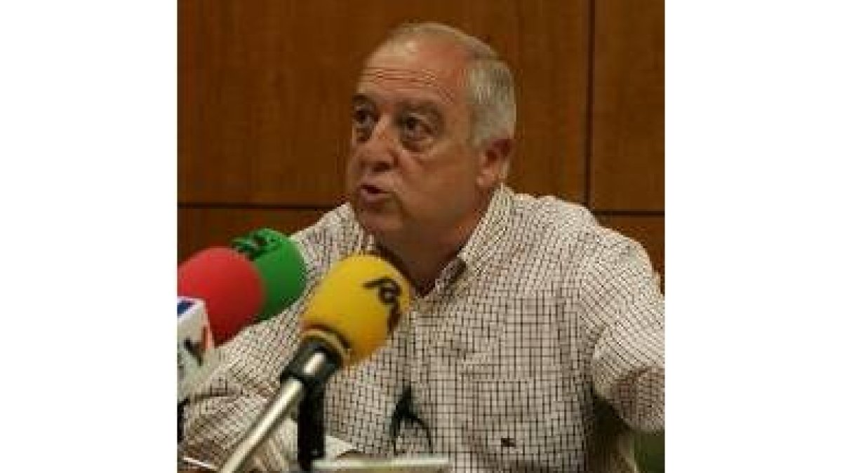 Miguel Fernández Llamazares se despidió como presidente