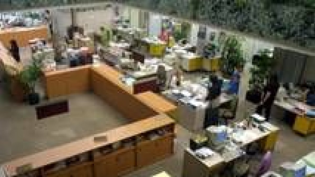 Las puertas del Ayuntamiento de León permanecerán cerradas durante tres días, para fumigarlo