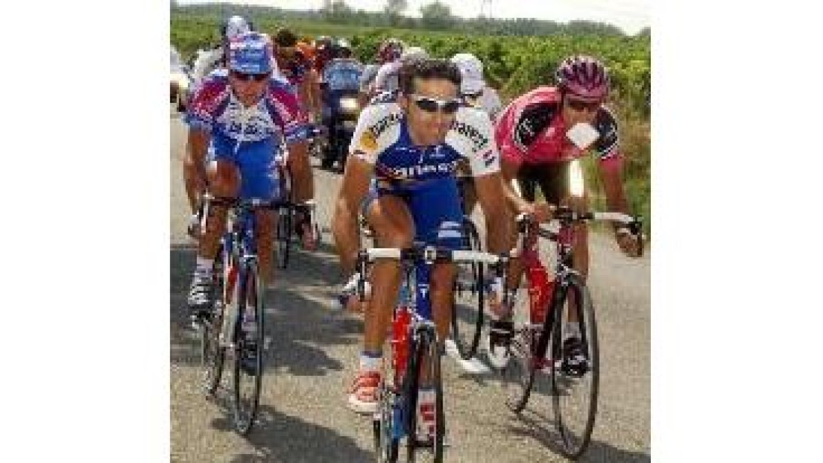 El leonés Javier Pascual se mantuvo en la escapada durante gran parte de la etapa de ayer del Tour