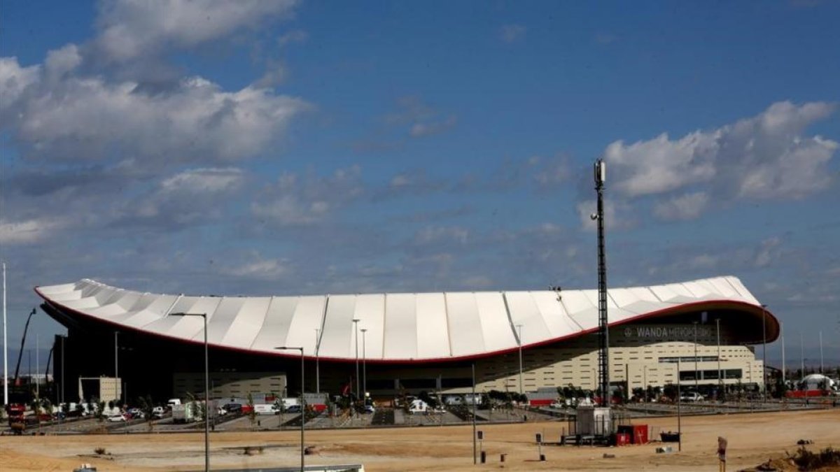 Aspecto exterior que ofrecía el Wanda Metropolitano este viernes por la mañana.
