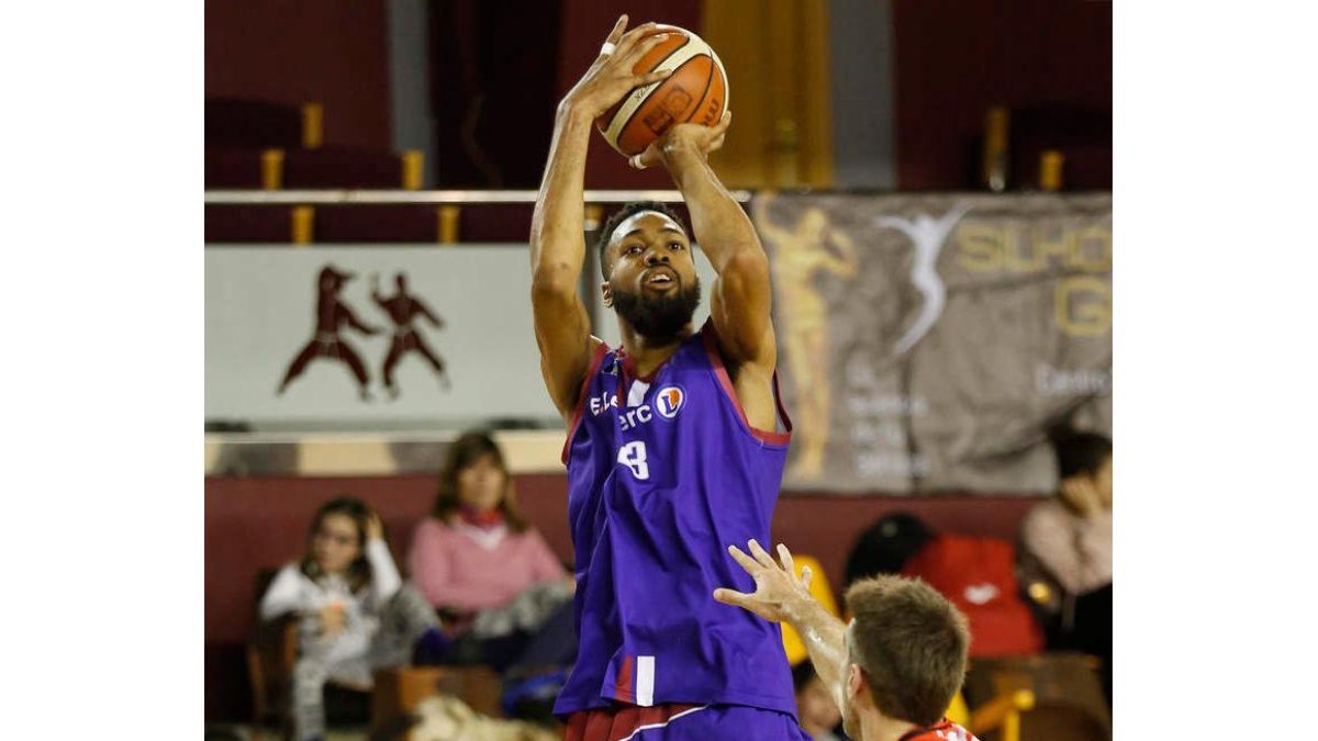 El Agustinos está obligado a llevarse el triunfo en el Palacio.