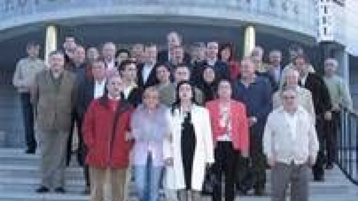 La presidenta del PP se reunió con los candidatos del partido judicial