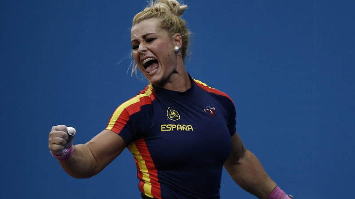 Lidia Valentín es la reina de la halterofilia en España. Lo confirmó por undécima vez, el mismo número que la berciana atesora en lo más alto del podio en el Nacional.