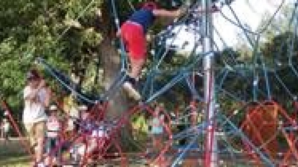 El entorno natural de «Las Tres Llamas» alberga multitud de actividades