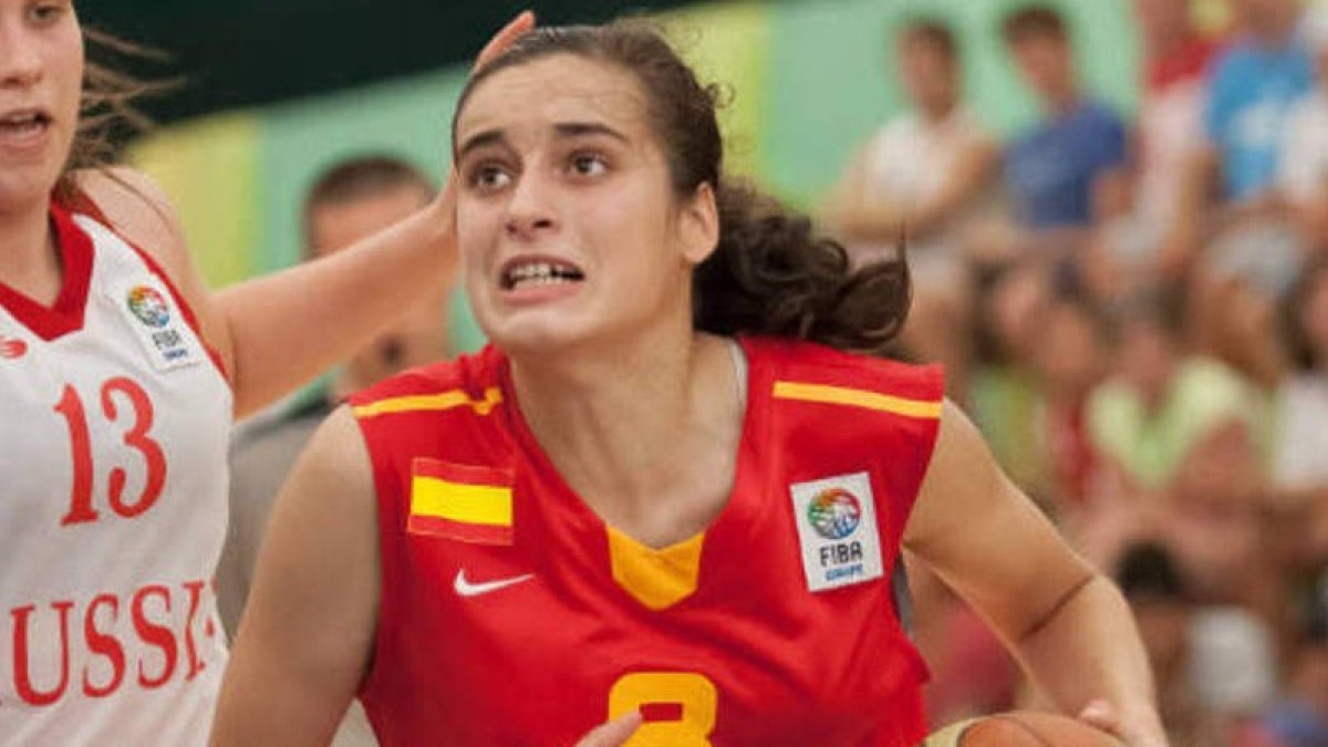 Ángela Salvadores suma su segunda convocatoria con la absoluta. DL