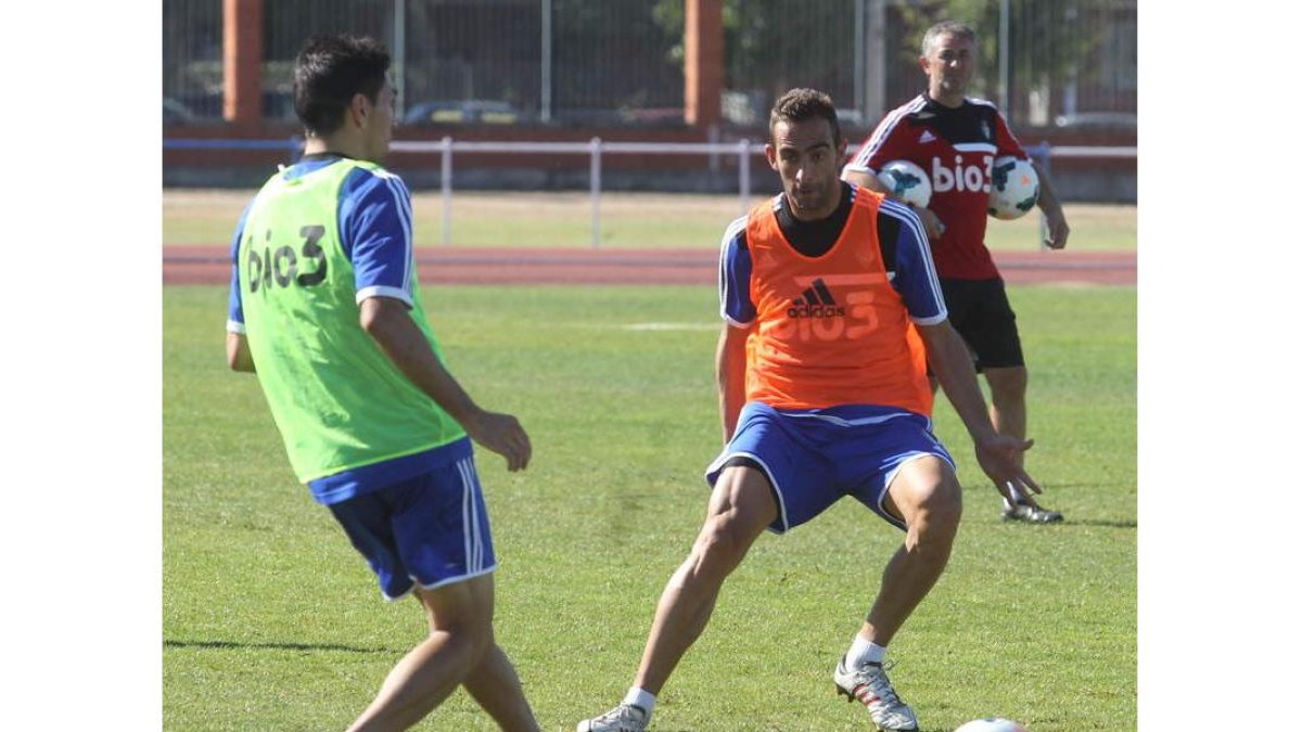 Aguilar pidió el apoyo de los aficionados.
