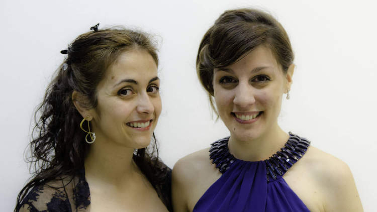 Adriana Viñuela y Elisa Rapado actúan este domingo en la Fundación Cerezales Antonino y Cinia. DL