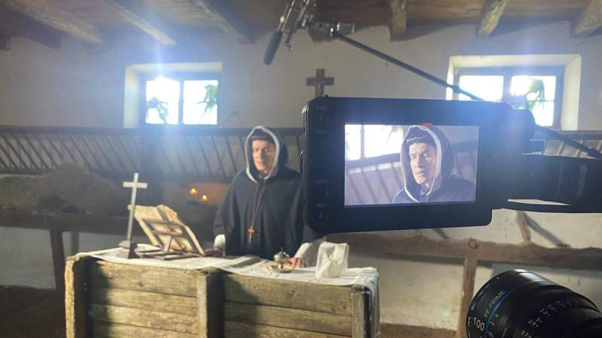 Javier Bermejo, en la parte dramatizada del documental ‘La controversia de Valladolid’. DL