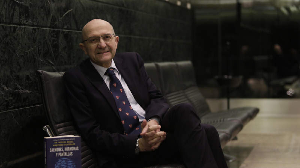 Miguel Ángel Martínez-González, ayer en León. FERNANDO OTERO