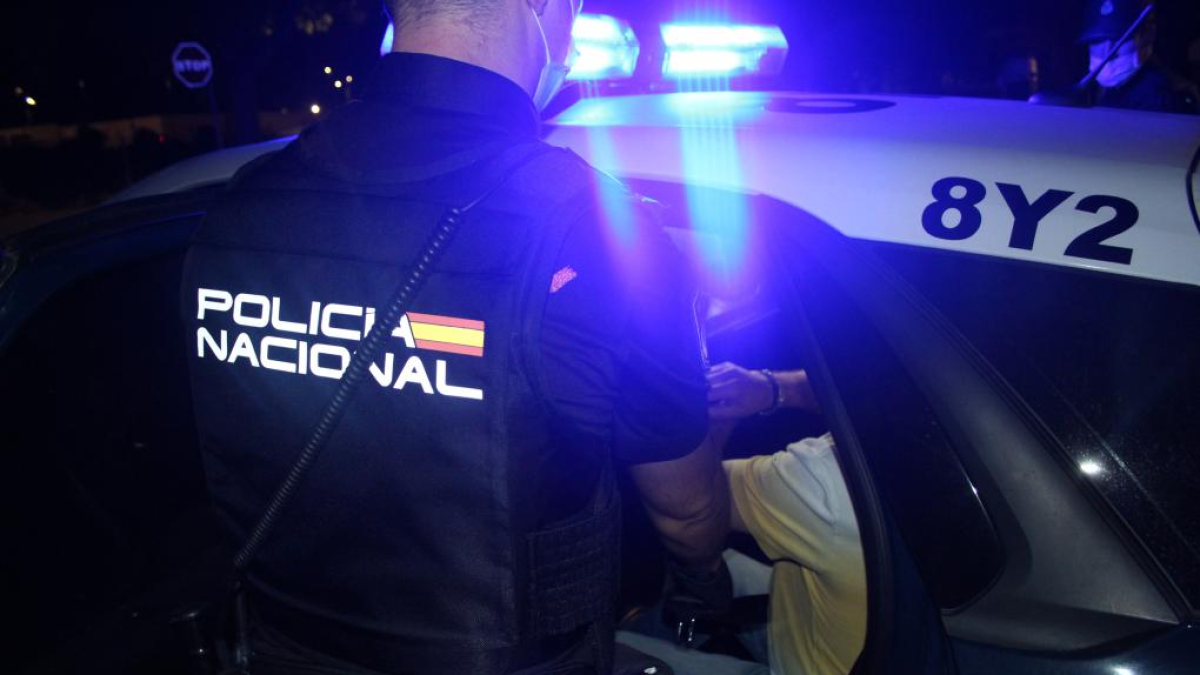 Fotografía de archivo de un agente de la Policía Nacional. MINISTERIO DEL INTERIOR