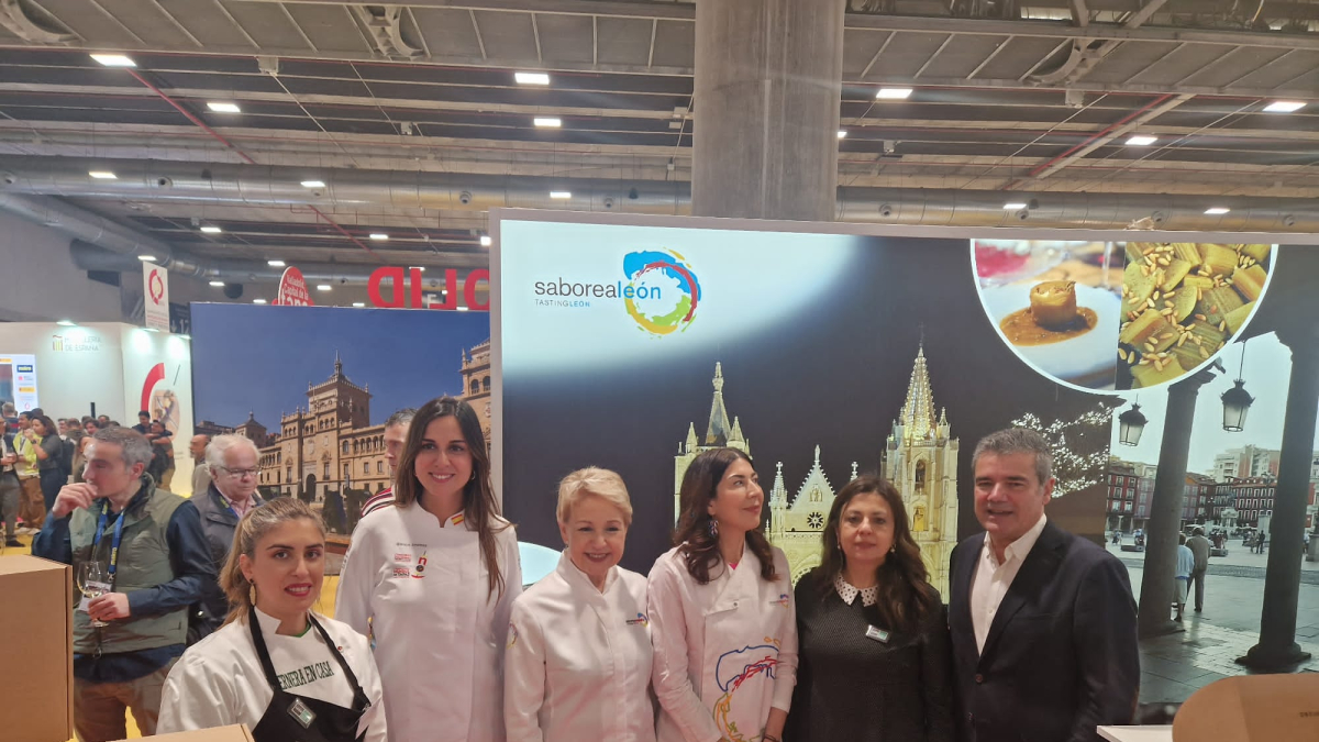 Componentes de Tu Ternera en Casa, Chocolates Santocildes y Embutidos Entrepeñas