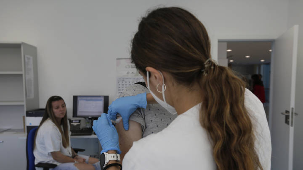 Consulta en el nuevo centro de salud de El Ejido.