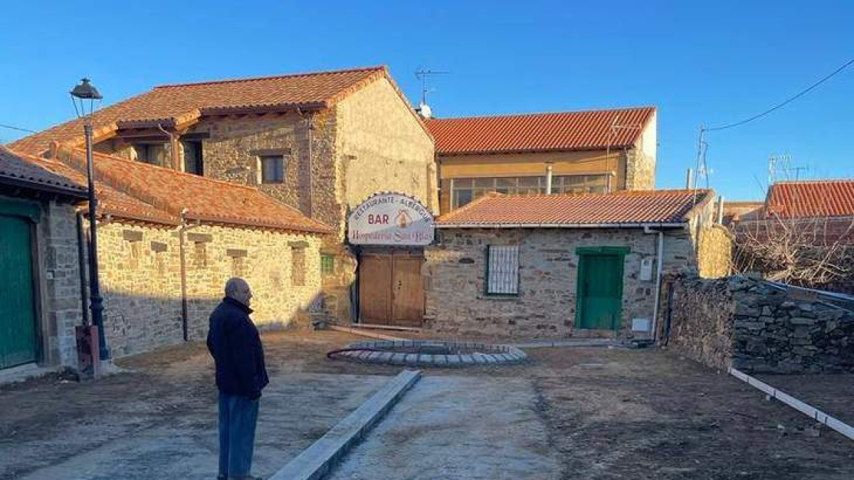 El concejal de Obras y Pedanías comprobó los trabajos.  DL