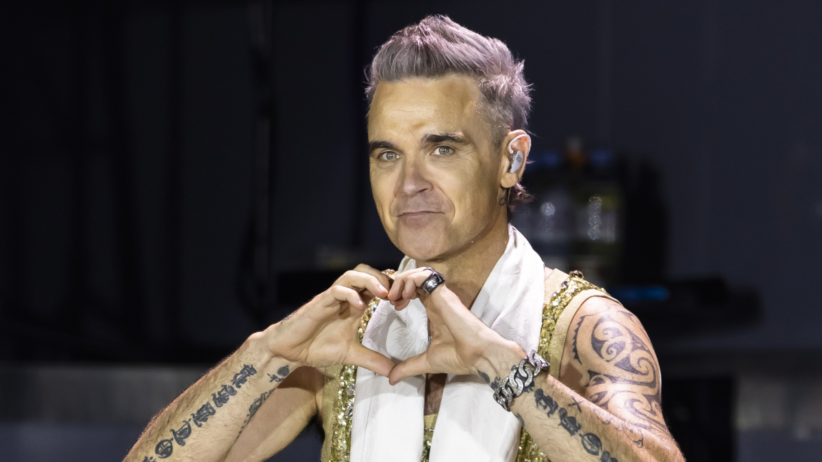 Robbie Williams en un concierto en Zurich el 22 de agosto de 2023.