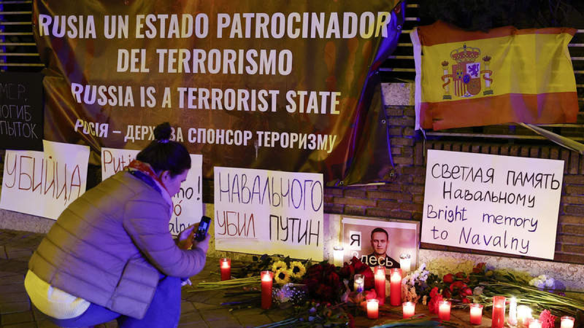 Varias ciudades del mundo como Madrid se han sumado a los memoriales al opositor.  SERGIO PÉREZ