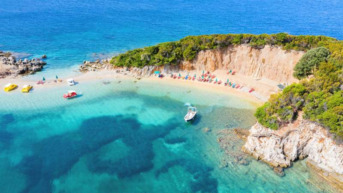 Bulgaria, Rumanía, Serbia y Albania son las localizaciones donde se encuentran estos destinos de película. Su patrimonio arquitectónico y sus paisajes enamoran a todos sus visitantes.