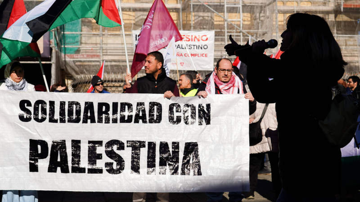 Imagen de la primera convocatoria en León. DL