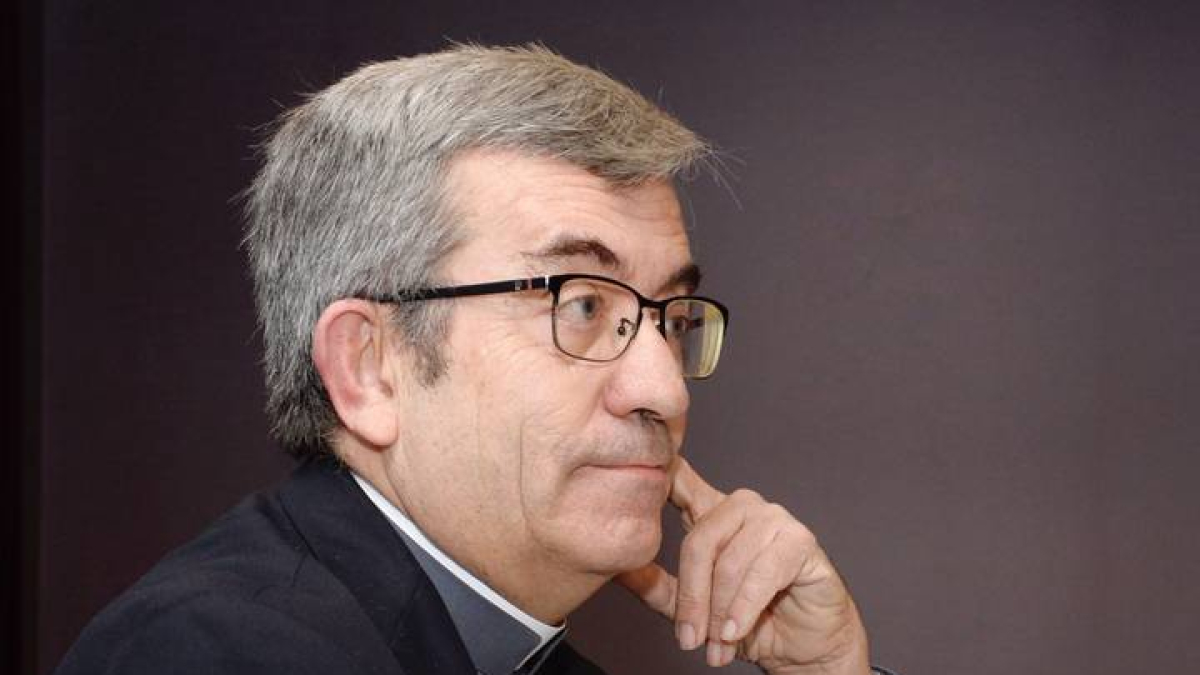 El obispo auxiliar de Valladolid y secretario general de la Confederación Episcopal Española, Luis Argüello.
