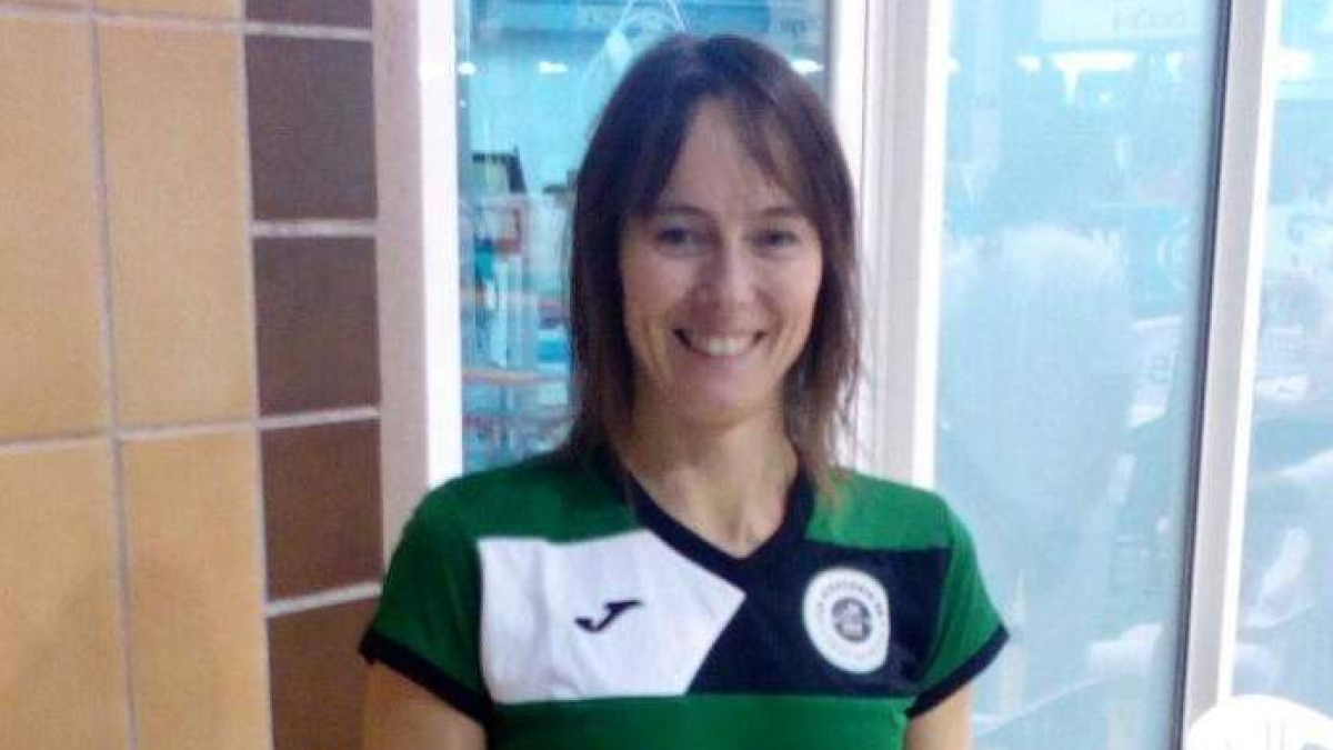Marta Álvarez Gago, nadadora de la SD La Venatoria.  DL