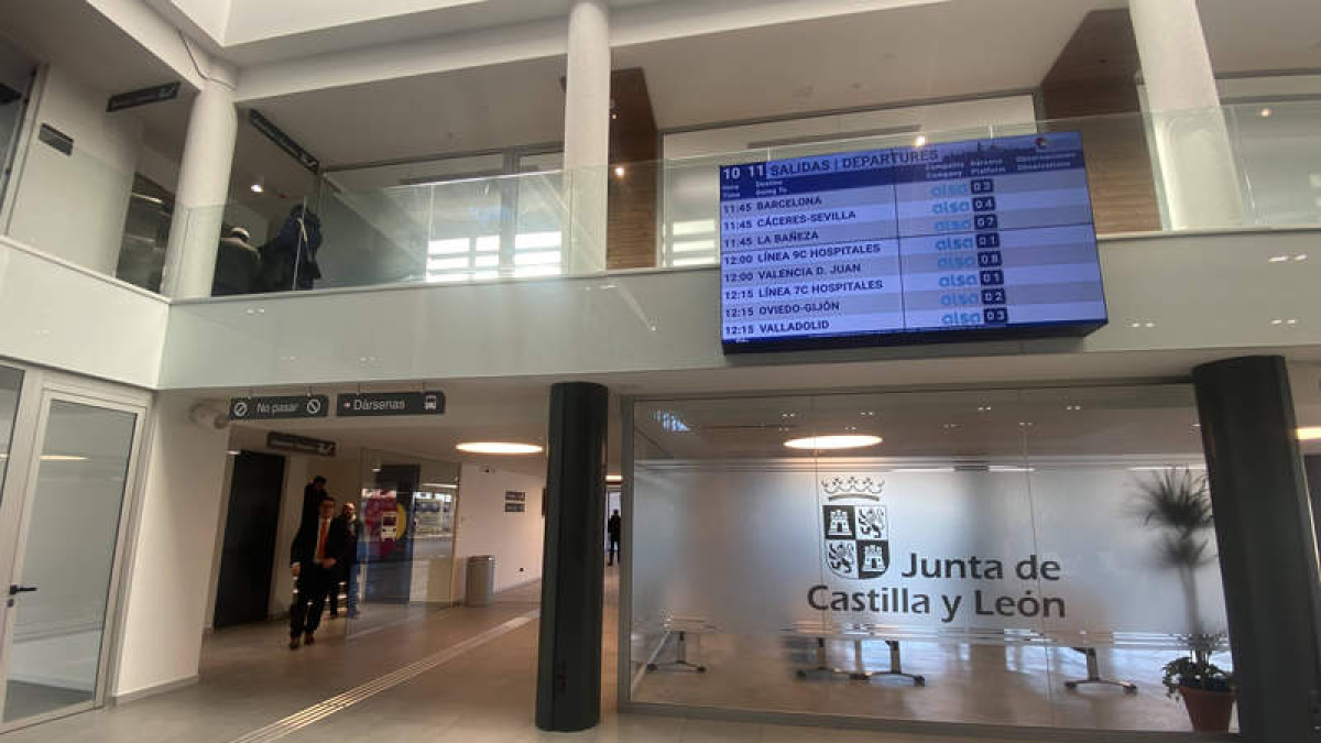 Interior de la estación de autobuses de León, donde se ubicará el centro de control. RAMIRO
