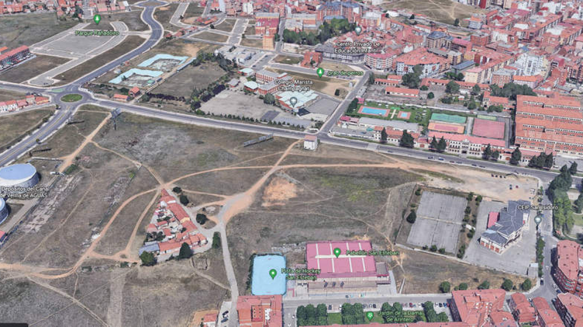 Vista cenital de la zona en la que se prevé la construcción del campo con la financiación catarí. ARGÜELLO