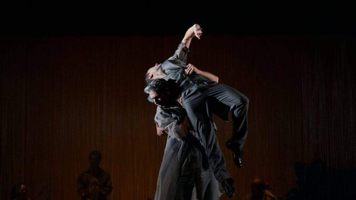 La danza llega al Auditorio con ‘Entre hilos y huesos’. DL