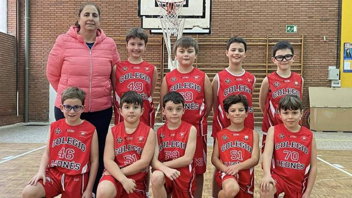 Equipo del Colegio Leonés Corredera que participa en el torneo.  DL