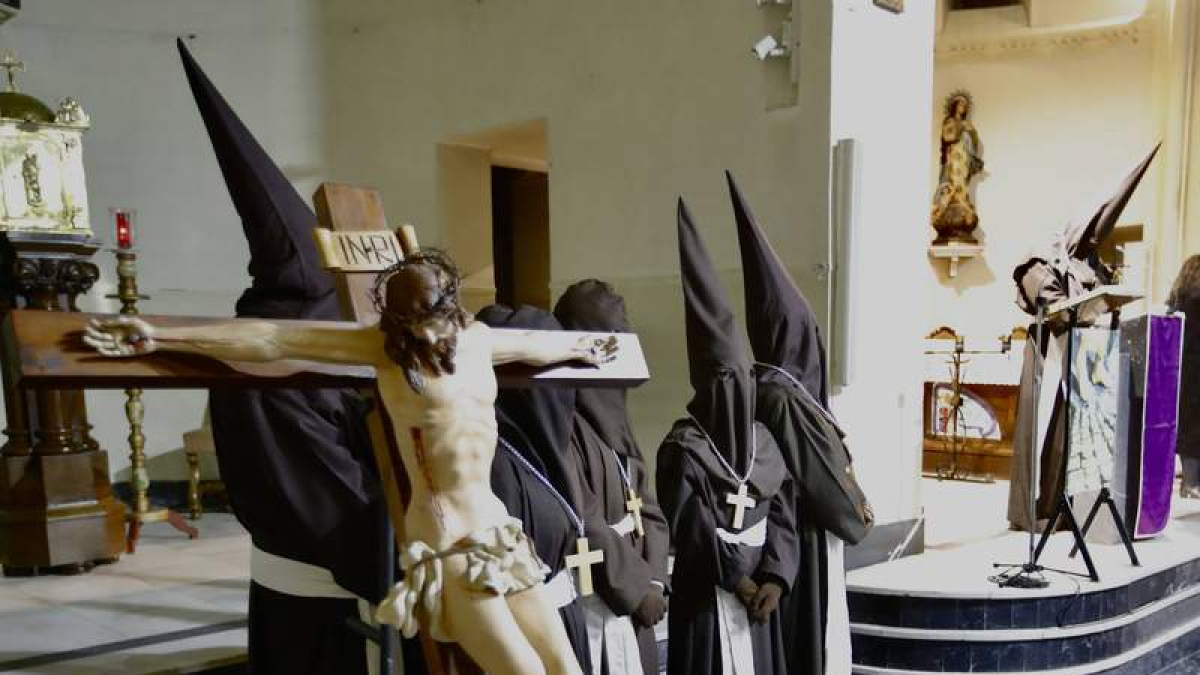 El Vía Crucis del Perdón goza de un gran predicamento.  DL