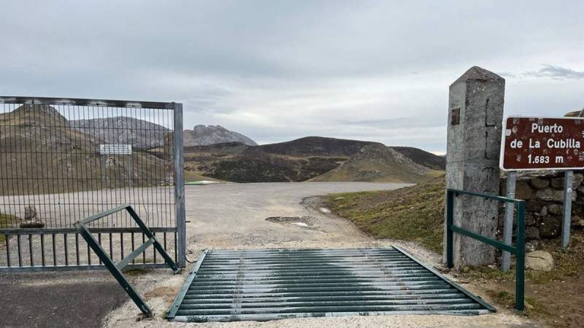 Este sistema, instalado por Mieres, controla la entrada de ganado entre León y Asturias.  PEDRO BARRIADA