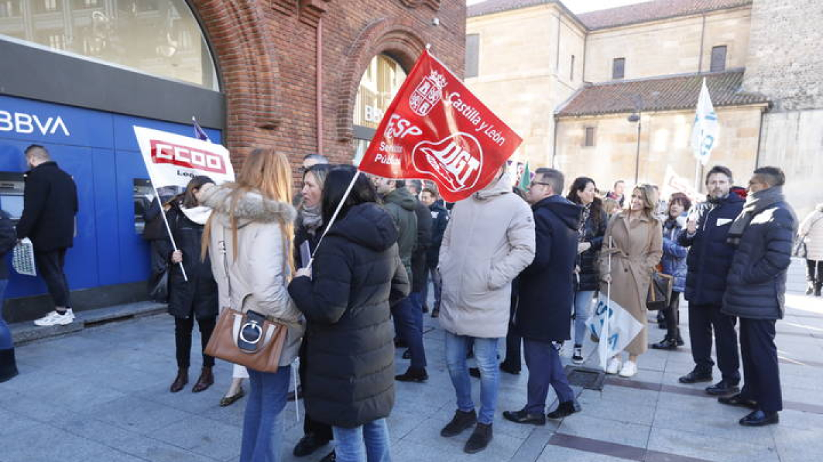Los trabajadores de banca se manifestaron en León el pasado día 9 de marzo.
