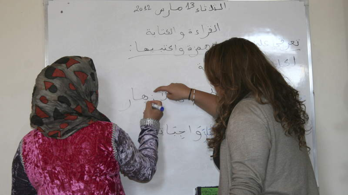 La Asociación Solidaridad Femenina instruye a las madres solteras marroquíes.  JAVIER OTAZU