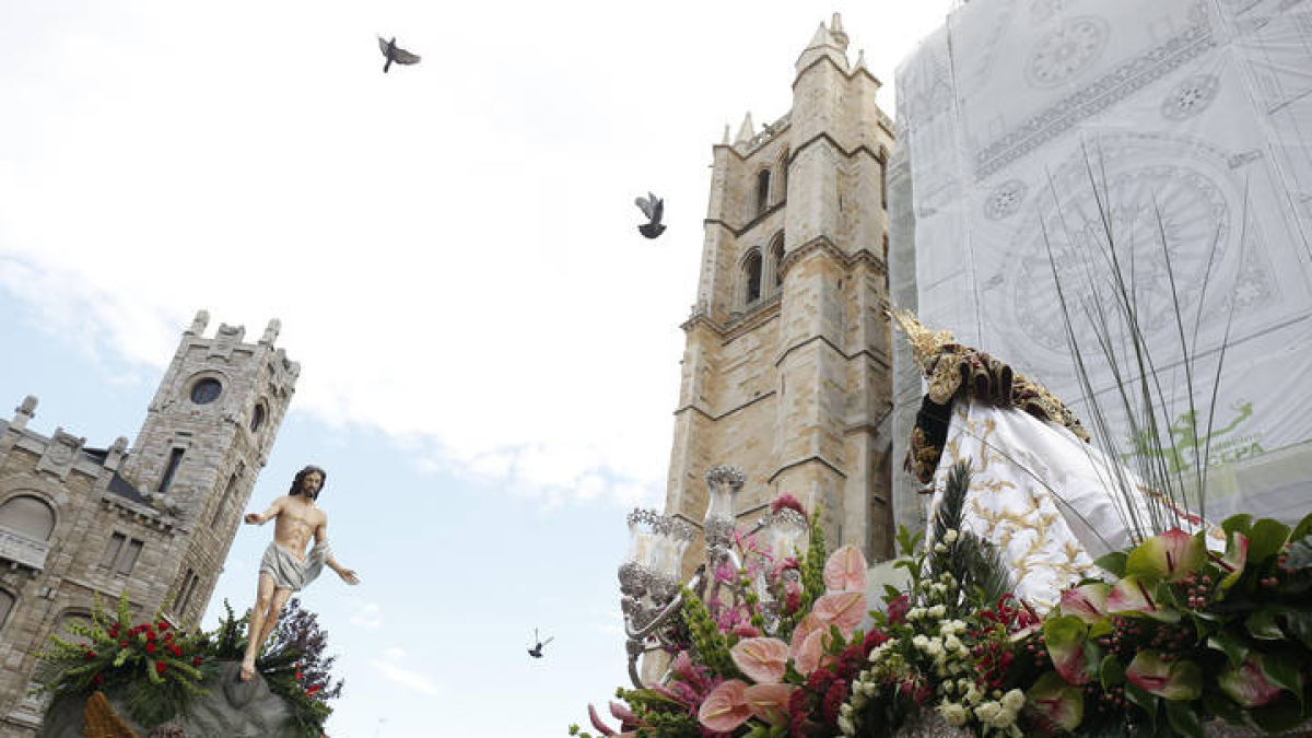 Procesión del Encuentro de Jesús Divino Obrero.