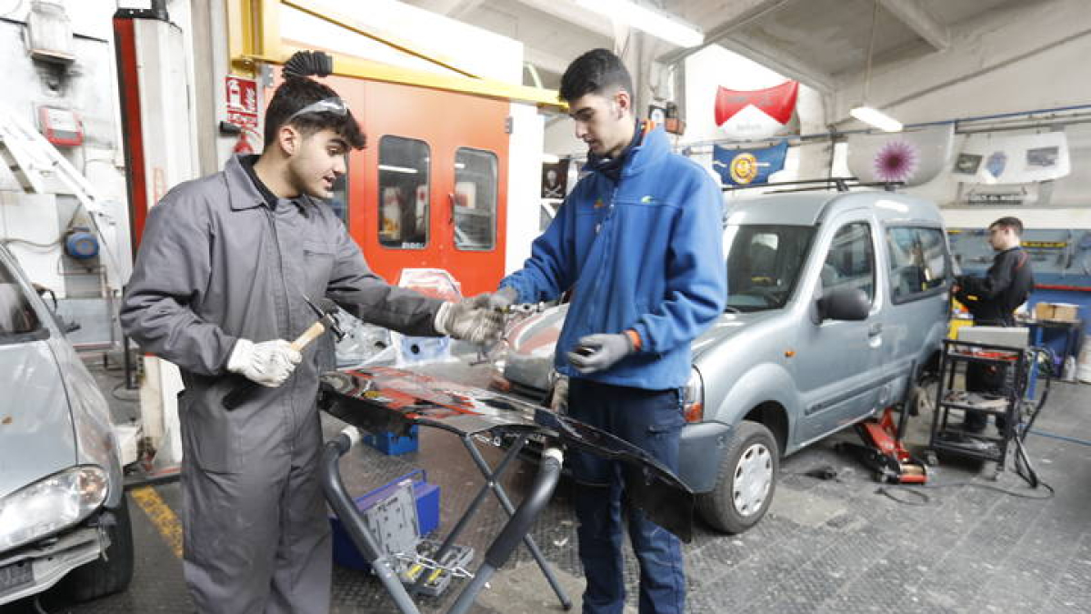 Alumnos de Formación Profesional.