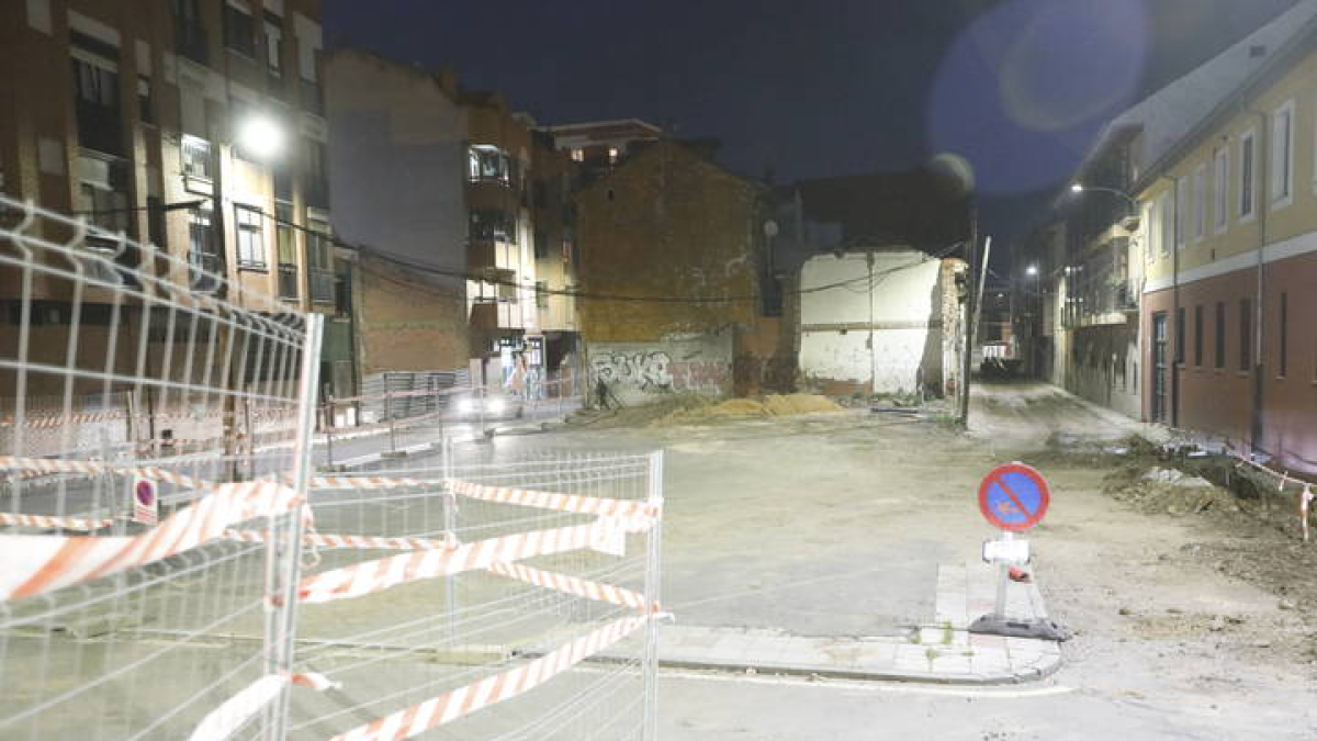 Las obras de la segunda fase de la Ronda Interior están sin terminar.
