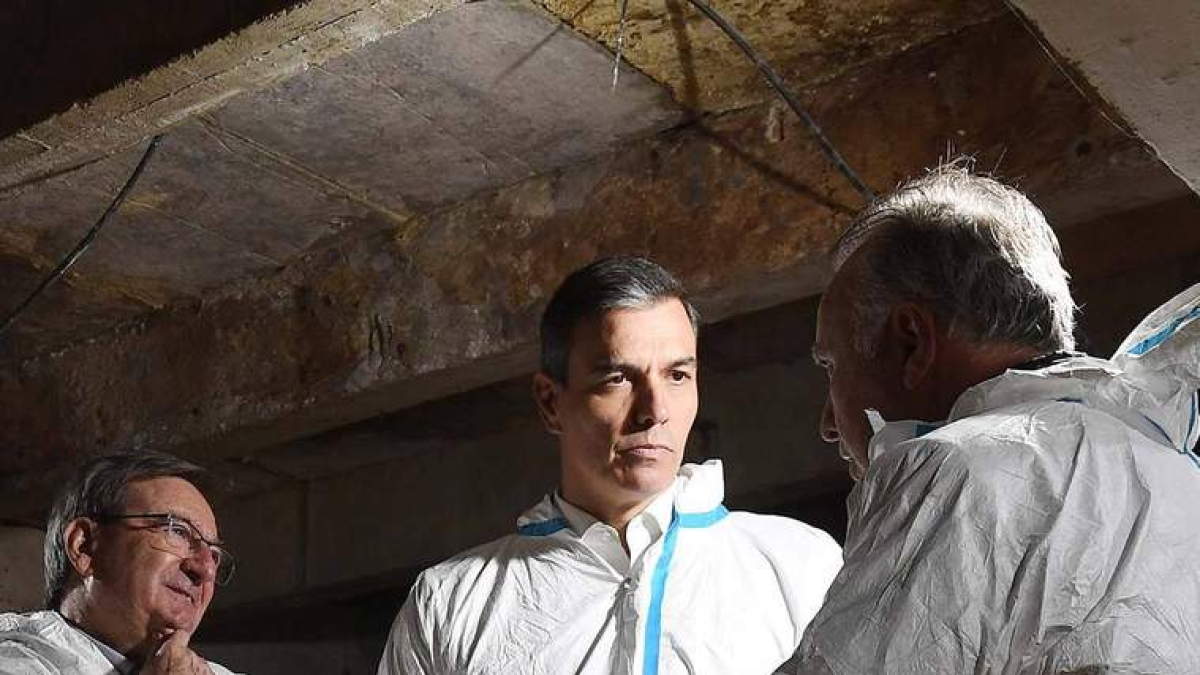 Pedro Sánchez, ayer, en su visita a Cuelgamuros.