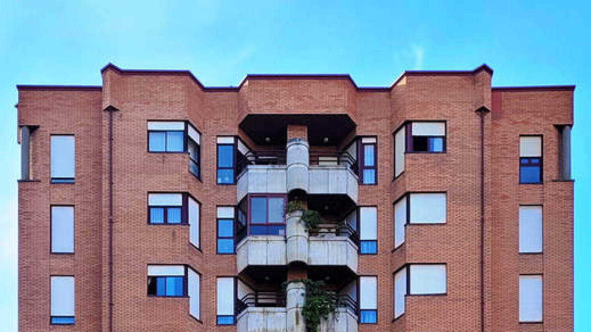 C/ Moisés de León, número 50.  OVIDIO PRIETO, 2021