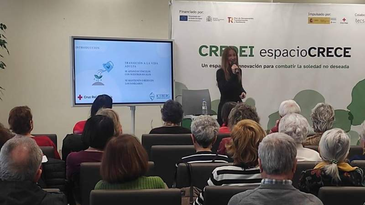 Primera charla de Cruz Roja. DL