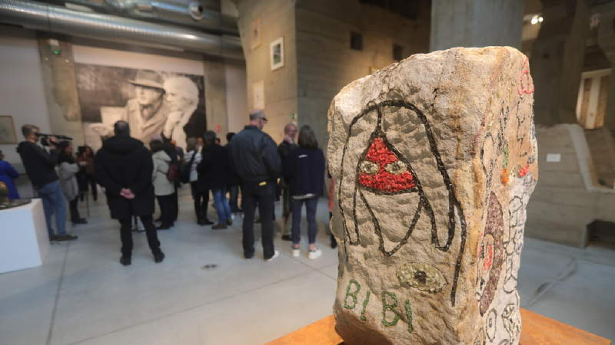 Una de las piezas de Eduardo Arroyo que se pueden ver en la Térmica Cultural. ANA F. BARREDO