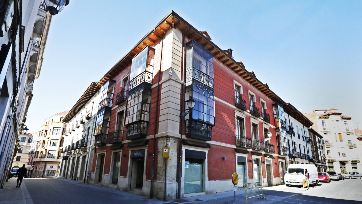 La franquicia abrirá su restaurante en el edificio La Praviana.