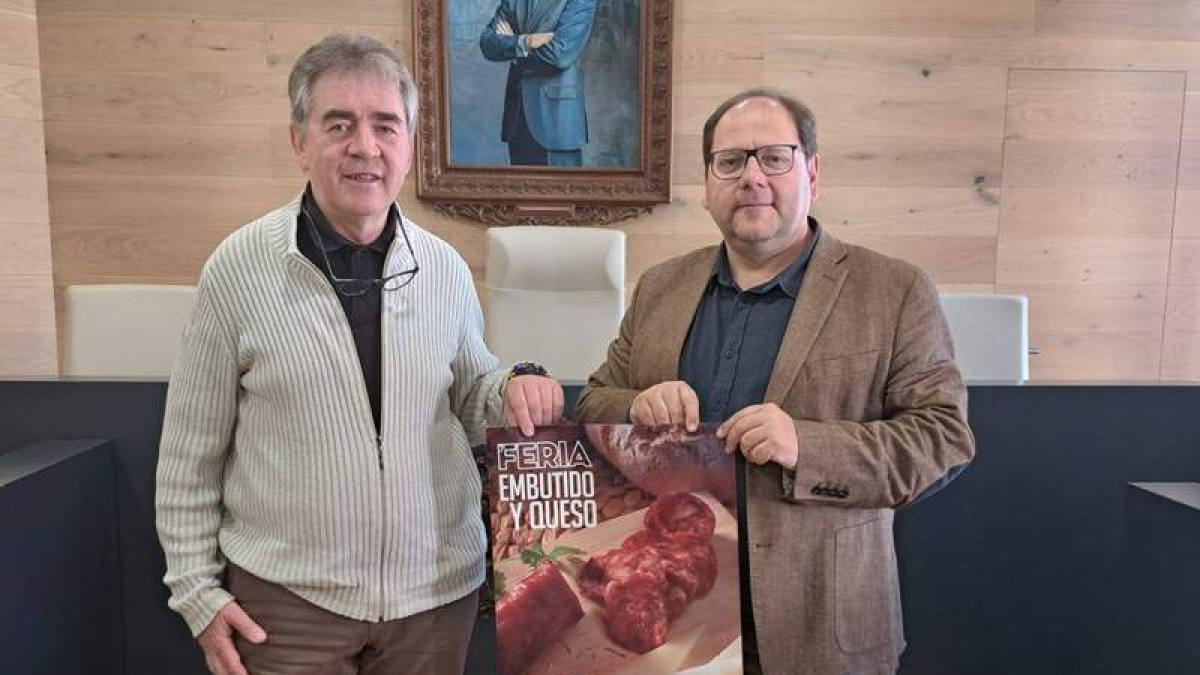 Prieto y Carrera presentaron la Feria del Embutido y el Queso.  DL